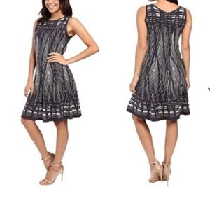 NIC + ZOE Dress Size 2pDashed Diamonds Fit & Flare Sleeveless Gray Modal